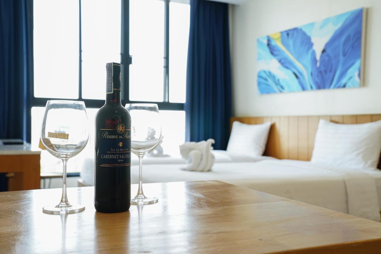 130 Hotel & Residence Банкок Екстериор снимка